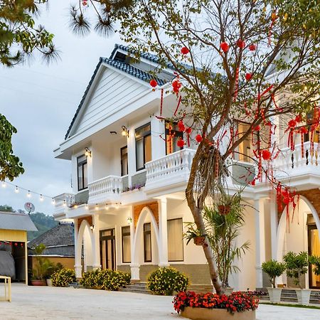 White Villa Đà Lạt Ngoại thất bức ảnh