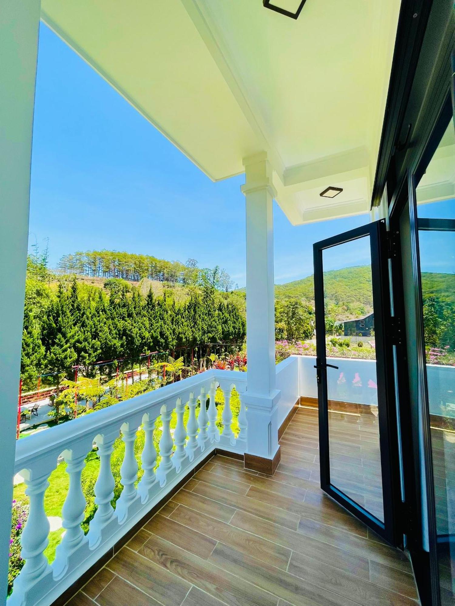 White Villa Đà Lạt Ngoại thất bức ảnh